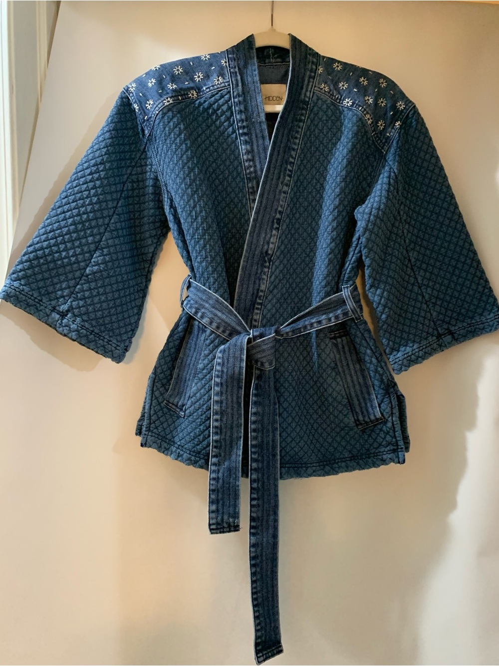 Hidden Jeans Women’s Quilted Denim Jacket in Blue